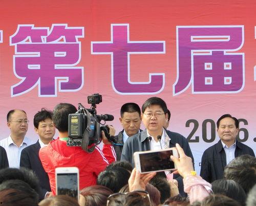 头条新闻大爆料,大事件背后惊人内幕曝光！  第3张