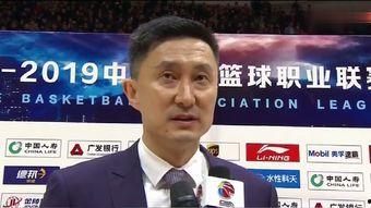 杨毅爆料杜峰视频播放,揭秘篮球赛场背后的故事  第2张
