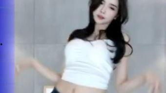 韩国女主播夏娃在线观看,在线观看热潮席卷全球