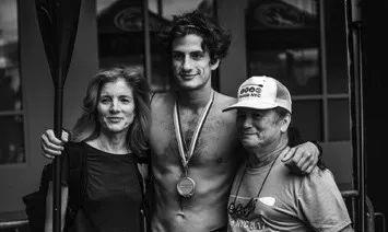 肯尼迪孙子爆料事件视频,揭秘家族不为人知的一面  第3张