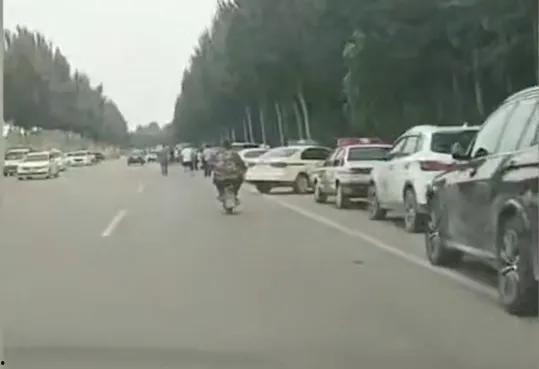 天津爆料唐山案件最新,真相与反思交织的黑色风暴  第3张
